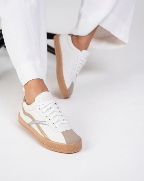 Tênis Cora Branco e Dourado